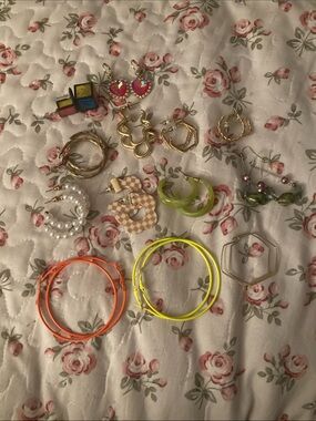 Fun Mixed Women's Earrings Set - Neon Yellow, Neon Orange, Green, Pink, Gold